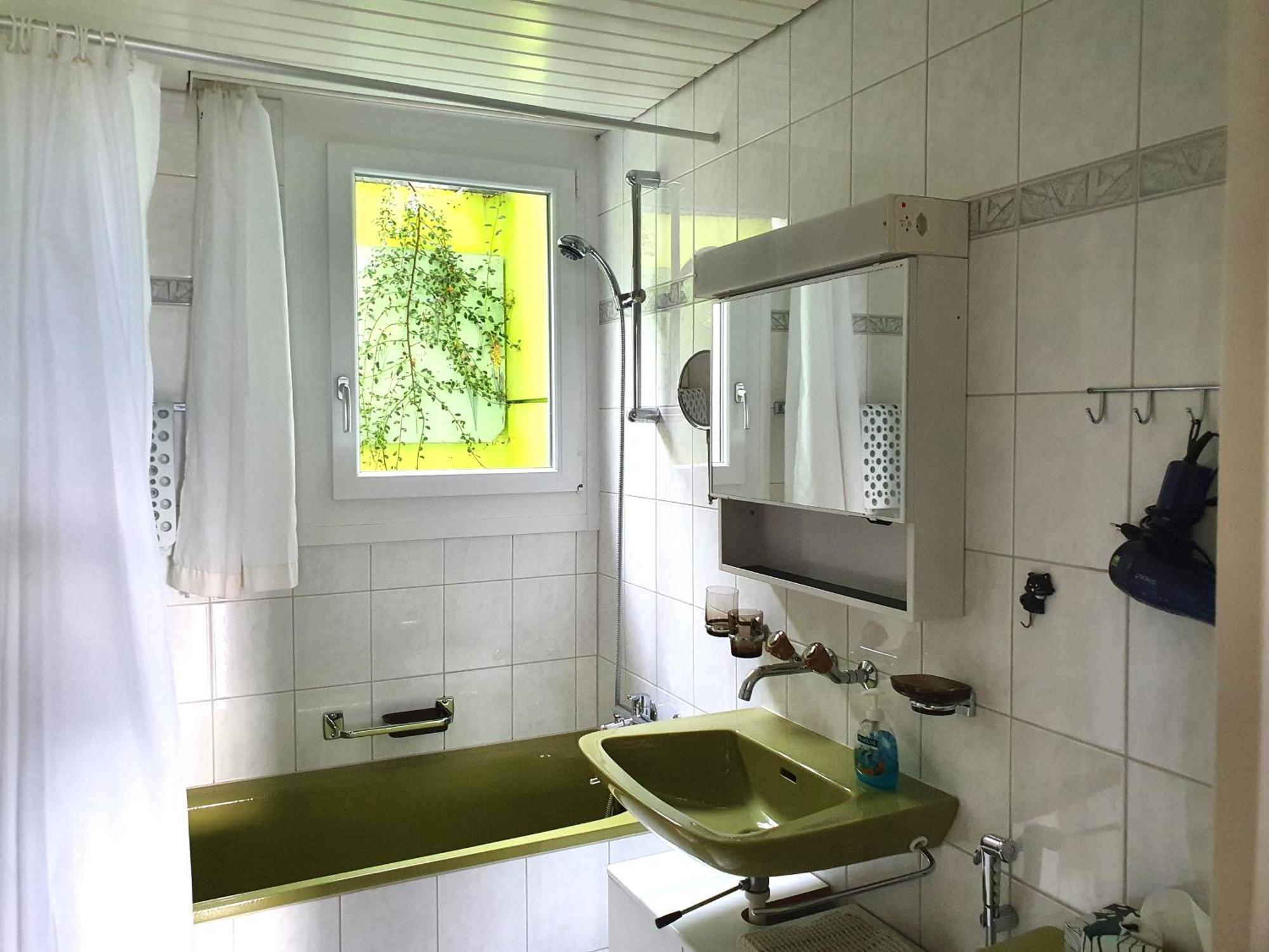 Elfe Apartments Ferien-Miet-Wohnung Еметен Екстериор снимка