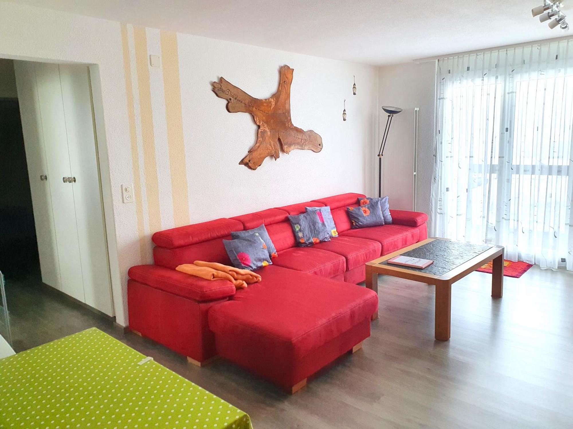 Elfe Apartments Ferien-Miet-Wohnung Еметен Екстериор снимка