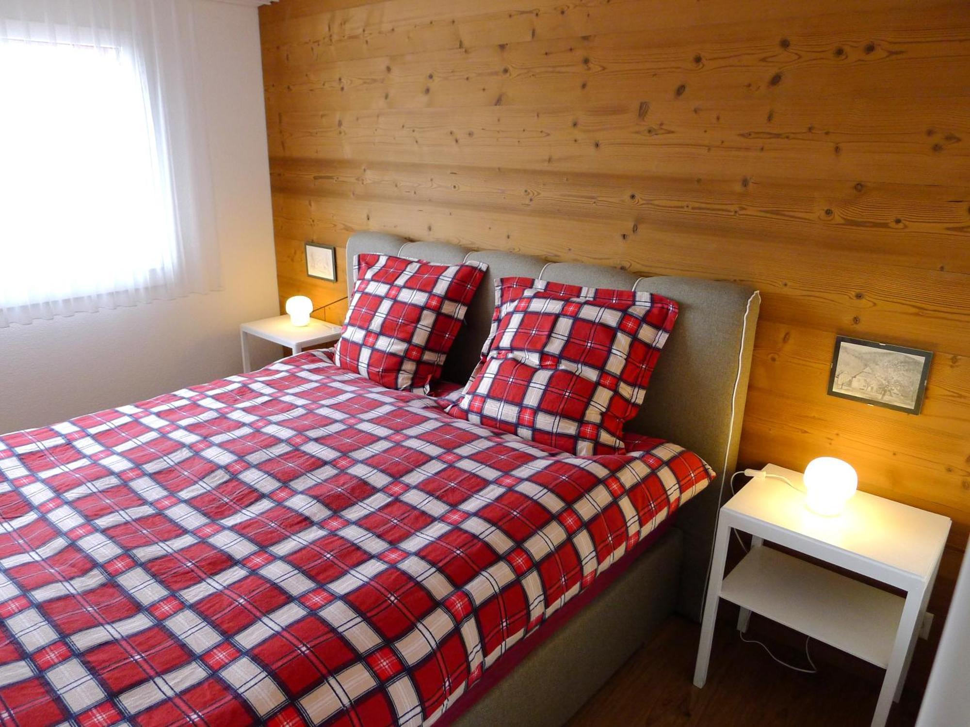 Elfe Apartments Ferien-Miet-Wohnung Еметен Екстериор снимка